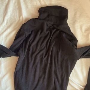 Cute black turtleneck top